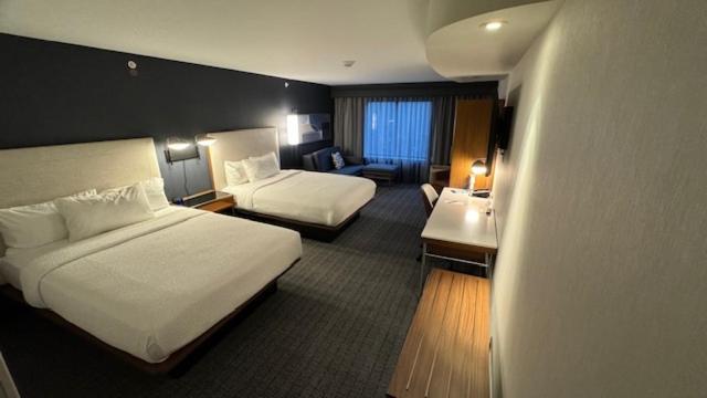 Hotel Courtyard By Marriott Kingston Zewnętrze zdjęcie