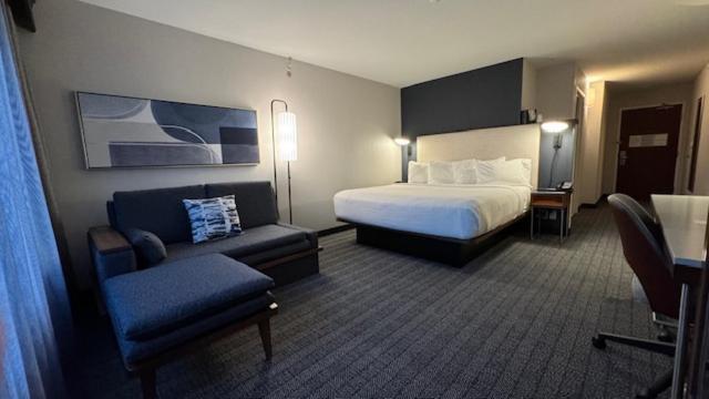 Hotel Courtyard By Marriott Kingston Zewnętrze zdjęcie